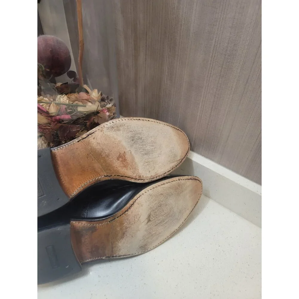 Allen Edmonds brand allen
